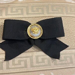 ST. John Vintage Black grosgrain ribbon bow.